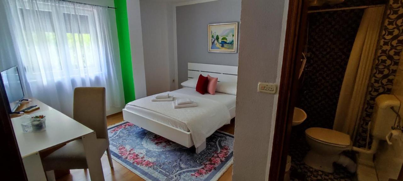 Villa Monera Apartments & Rooms & Free Garage Mostar Exterior foto